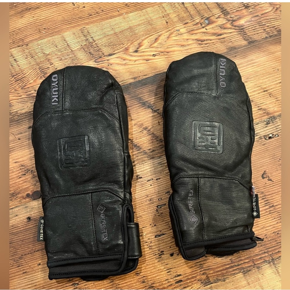 Oyuki Leather Ski Snow Board Mitt Glove